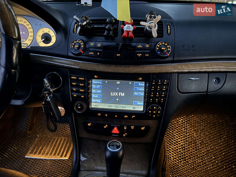 Седан Mercedes-Benz E-Class 2006 в Коломиї