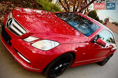 Купе Mercedes-Benz E-Class 2011 в Ужгороде