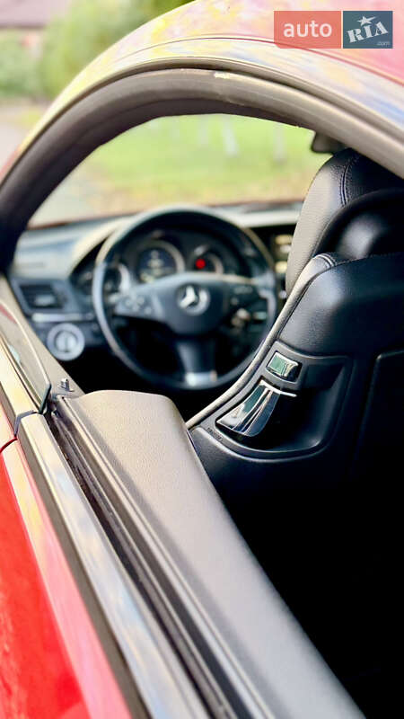 Купе Mercedes-Benz E-Class 2011 в Ужгороді фото 19 Купе Mercedes-Benz E-Class 2011 в Ужгороді