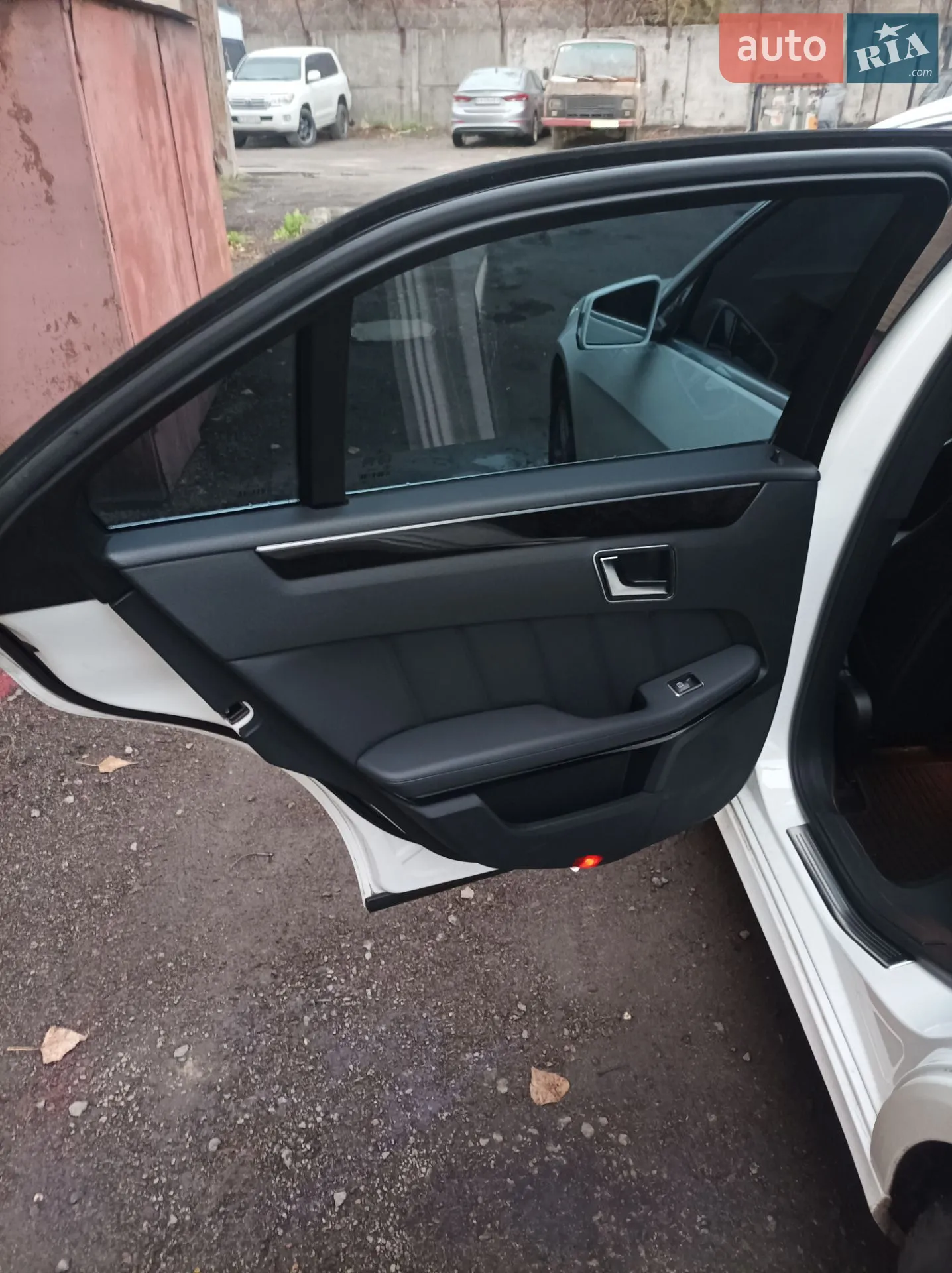 2012 Mercedes-Benz E-klasse - мініатюра 15