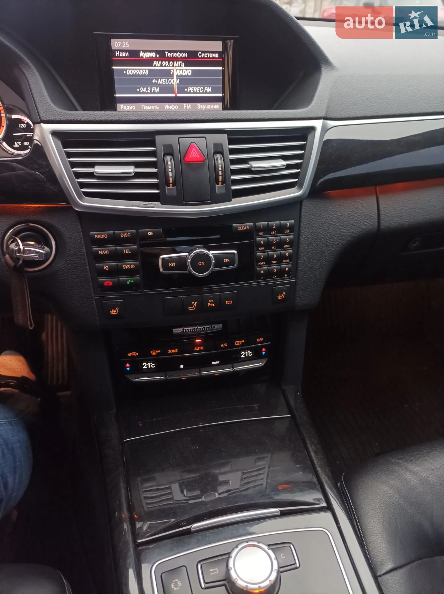 2012 Mercedes-Benz E-klasse - мініатюра 21