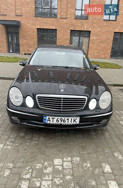Седан Mercedes-Benz E-Class 2002 в Львові