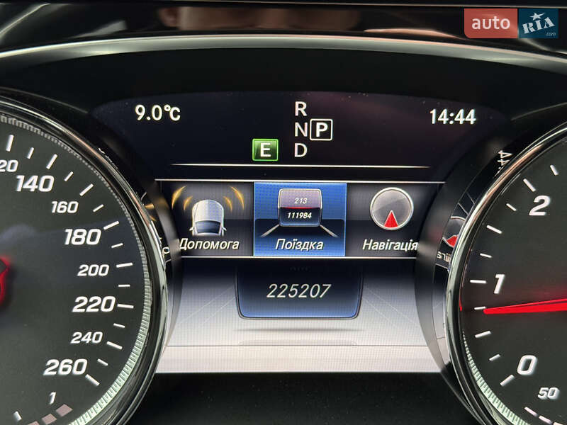Седан Mercedes-Benz E-Class 2018 в Чернівцях фото 42 Седан Mercedes-Benz E-Class 2018 в Чернівцях