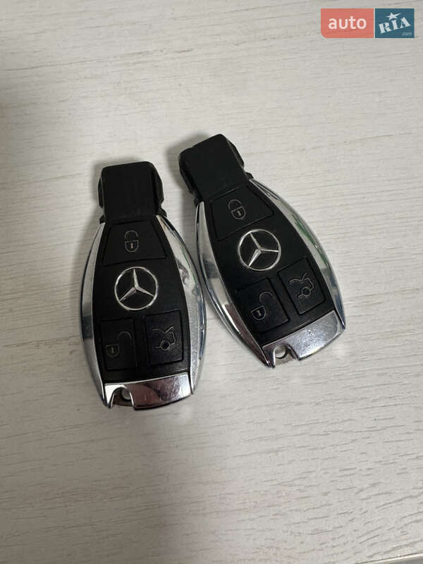 Седан Mercedes-Benz E-Class 2012 в Києві фото 35 Седан Mercedes-Benz E-Class 2012 в Києві