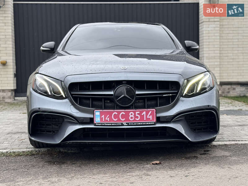 Седан Mercedes-Benz E-Class 2018 в Києві