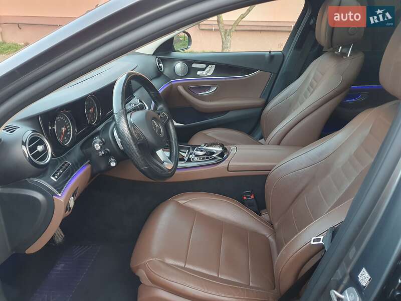 Седан Mercedes-Benz E-Class 2016 в Мукачевому фото 12 Седан Mercedes-Benz E-Class 2016 в Мукачевому