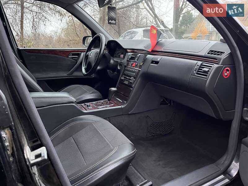 Седан Mercedes-Benz E-Class 2000 в Виннице фото 14 Седан Mercedes-Benz E-Class 2000 в Виннице