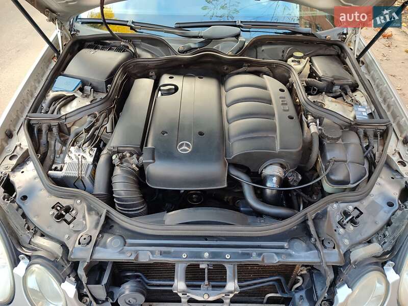 Седан Mercedes-Benz E-Class 2004 в Одесі фото 16 Седан Mercedes-Benz E-Class 2004 в Одесі