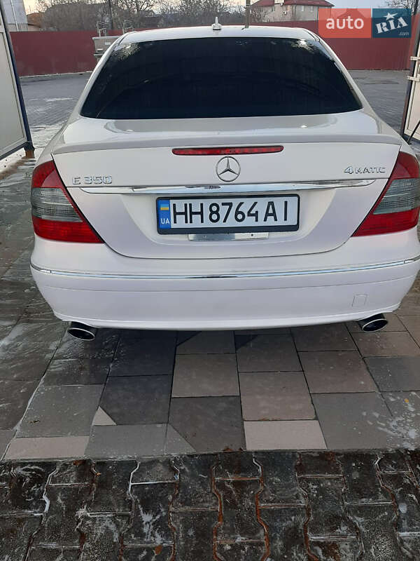 Седан Mercedes-Benz E-Class 2007 в Одесі фото 54 Седан Mercedes-Benz E-Class 2007 в Одесі