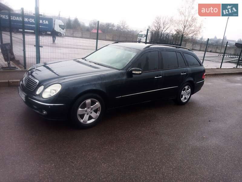 Универсал Mercedes-Benz E-Class 2004 в Лугинах
