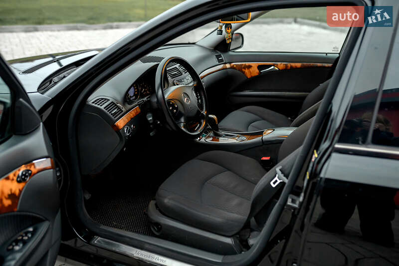 Універсал Mercedes-Benz E-Class 2004 в Здолбуніві