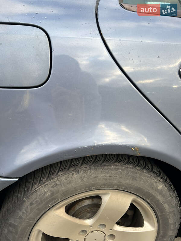 Седан Mercedes-Benz E-Class 2003 в Рахове фото 12 Седан Mercedes-Benz E-Class 2003 в Рахове