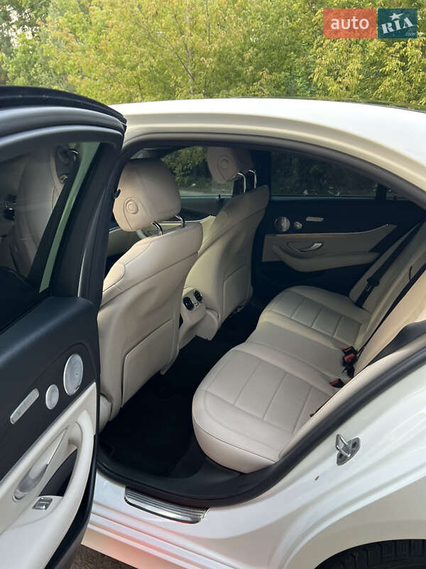 Седан Mercedes-Benz E-Class 2019 в Бердичеві