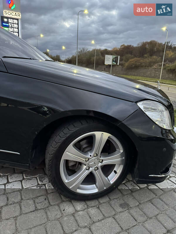 Седан Mercedes-Benz E-Class 2010 в Львові фото 3 Седан Mercedes-Benz E-Class 2010 в Львові