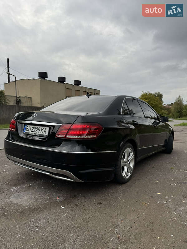 Седан Mercedes-Benz E-Class 2010 в Львові фото 9 Седан Mercedes-Benz E-Class 2010 в Львові