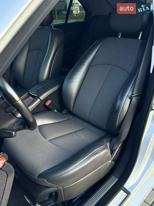 Седан Mercedes-Benz E-Class 2007 в Львові фото 33 Седан Mercedes-Benz E-Class 2007 в Львові