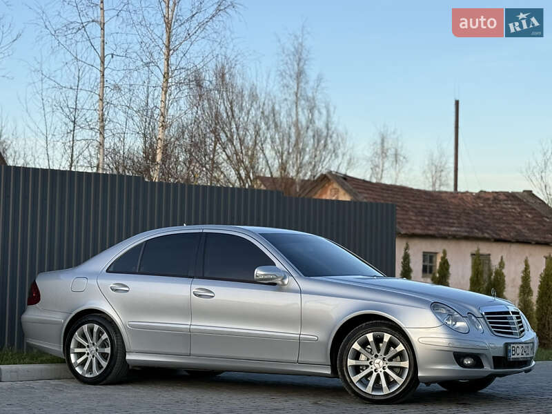 Седан Mercedes-Benz E-Class 2007 в Львові фото 91 Седан Mercedes-Benz E-Class 2007 в Львові