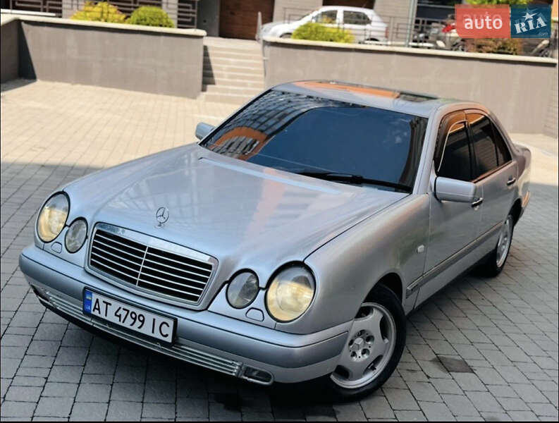 Седан Mercedes-Benz E-Class 1996 в Павлограде