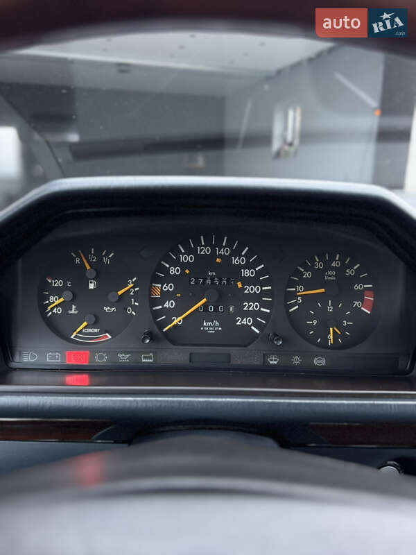 Седан Mercedes-Benz E-Class 1991 в Тернополі