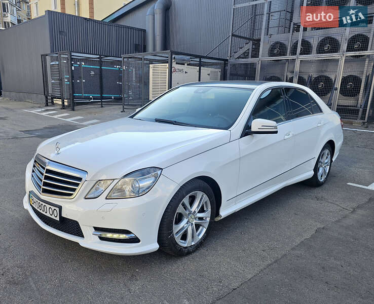 Седан Mercedes-Benz E-Class 2012 в Одесі фото 2 Седан Mercedes-Benz E-Class 2012 в Одесі