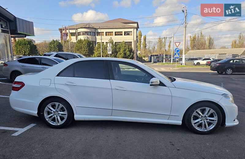 Седан Mercedes-Benz E-Class 2012 в Одесі фото 5 Седан Mercedes-Benz E-Class 2012 в Одесі
