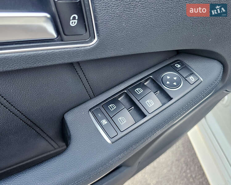 Седан Mercedes-Benz E-Class 2012 в Одесі фото 13 Седан Mercedes-Benz E-Class 2012 в Одесі
