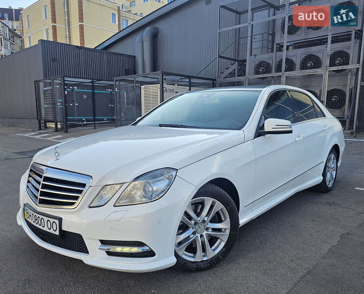 Седан Mercedes-Benz E-Class 2012 в Одесі фото 38 Седан Mercedes-Benz E-Class 2012 в Одесі