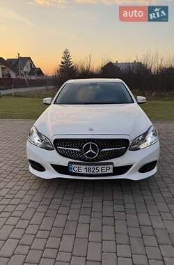 Седан Mercedes-Benz E-Class 2013 в Черновцах