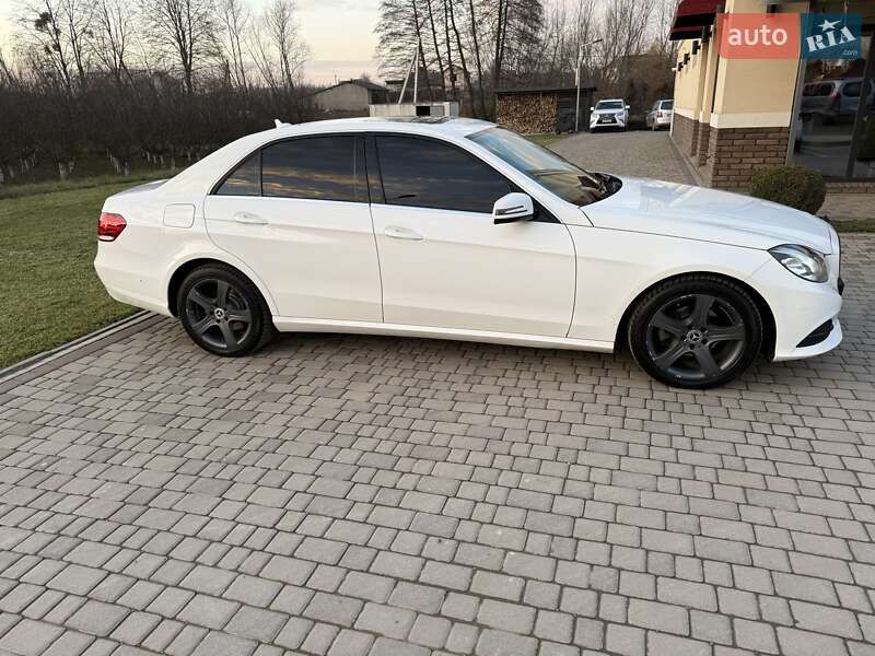 Седан Mercedes-Benz E-Class 2013 в Чернівцях фото 11 Седан Mercedes-Benz E-Class 2013 в Чернівцях