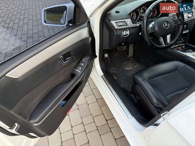 Седан Mercedes-Benz E-Class 2013 в Чернівцях фото 18 Седан Mercedes-Benz E-Class 2013 в Чернівцях