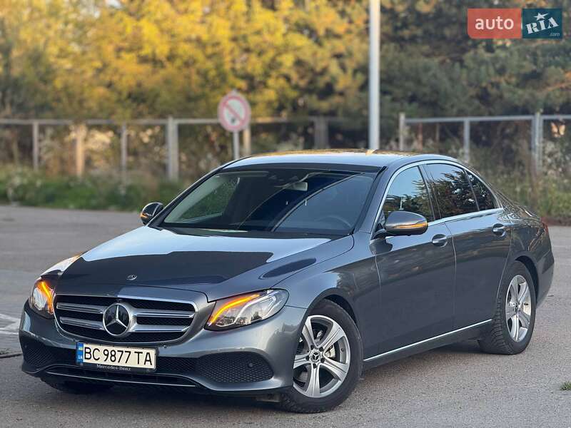 Седан Mercedes-Benz E-Class 2017 в Самборе фото 12 Седан Mercedes-Benz E-Class 2017 в Самборе