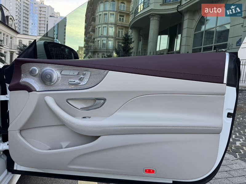 Купе Mercedes-Benz E-Class 2021 в Киеве фото 40 Купе Mercedes-Benz E-Class 2021 в Киеве