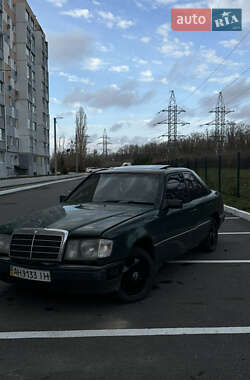 Седан Mercedes-Benz E-Class 1990 в Харкові