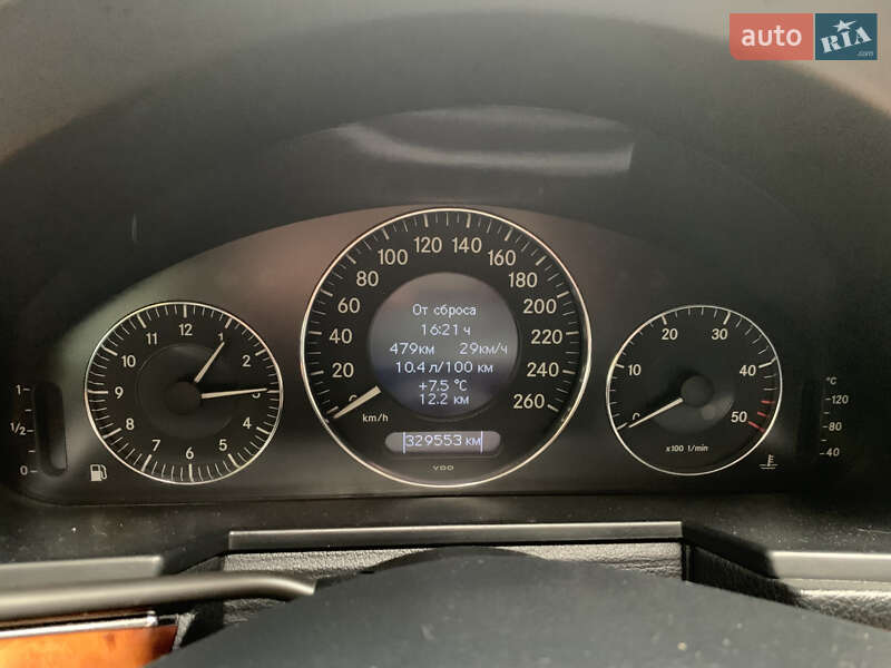 Седан Mercedes-Benz E-Class 2007 в Івано-Франківську фото 71 Седан Mercedes-Benz E-Class 2007 в Івано-Франківську