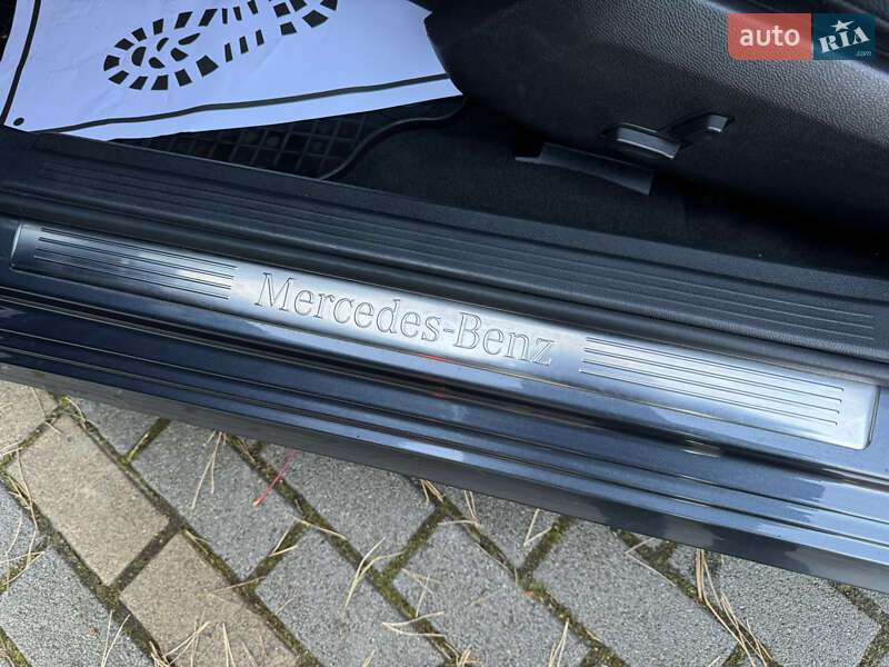 Седан Mercedes-Benz E-Class 2012 в Дрогобыче