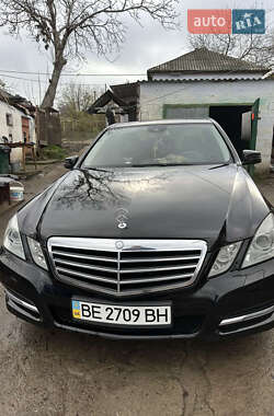 Седан Mercedes-Benz E-Class 2011 в Первомайську