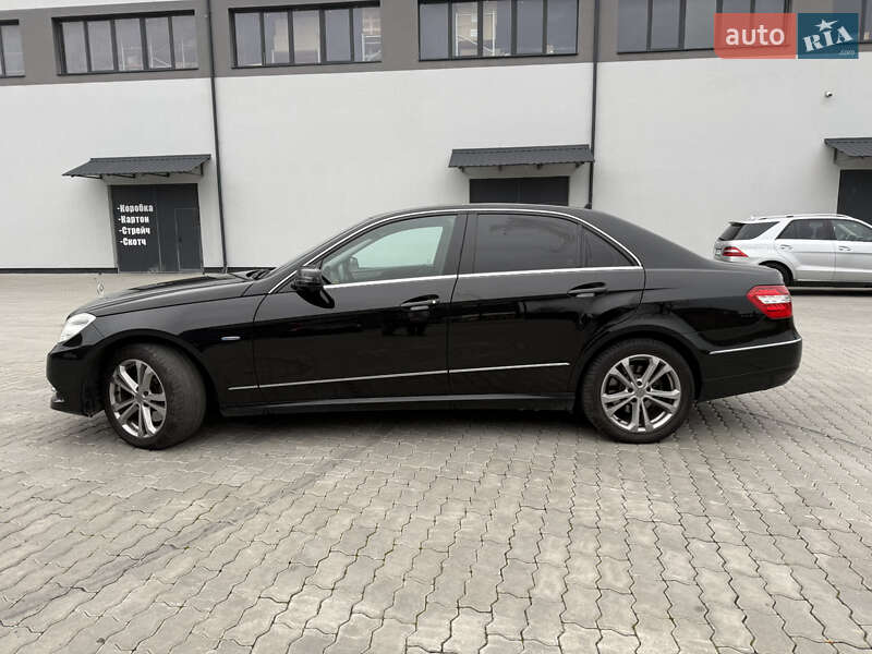 Седан Mercedes-Benz E-Class 2011 в Бориславі фото 3 Седан Mercedes-Benz E-Class 2011 в Бориславі
