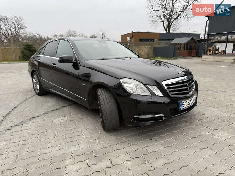 Седан Mercedes-Benz E-Class 2011 в Бориславі фото 8 Седан Mercedes-Benz E-Class 2011 в Бориславі