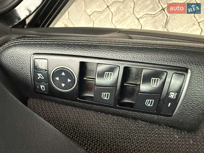 Седан Mercedes-Benz E-Class 2011 в Бориславі фото 23 Седан Mercedes-Benz E-Class 2011 в Бориславі