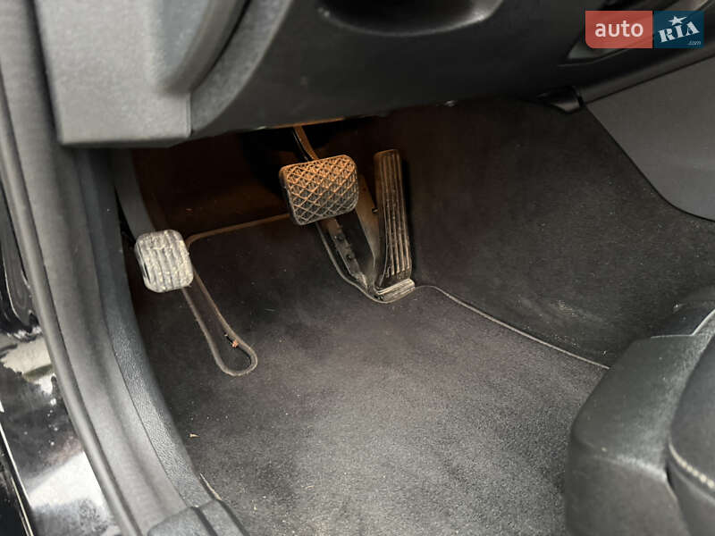 Седан Mercedes-Benz E-Class 2011 в Бориславі фото 39 Седан Mercedes-Benz E-Class 2011 в Бориславі