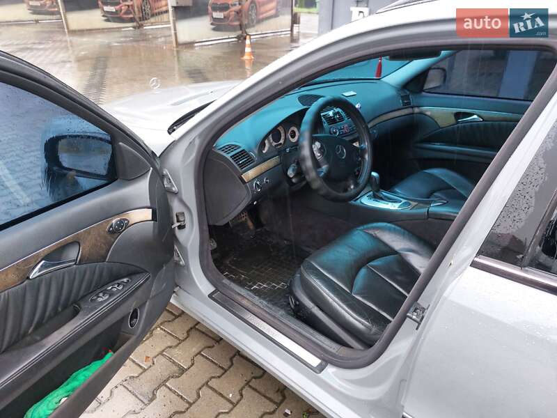 Универсал Mercedes-Benz E-Class 2003 в Иршаве
