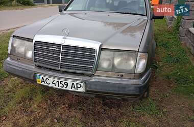 Универсал Mercedes-Benz E-Class 1989 в Ратным