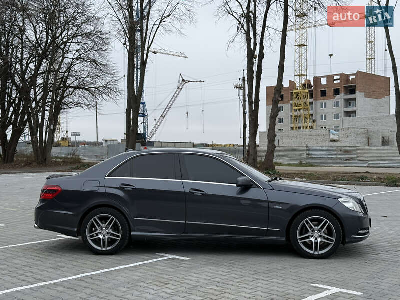 Седан Mercedes-Benz E-Class 2011 в Вінниці фото 4 Седан Mercedes-Benz E-Class 2011 в Вінниці