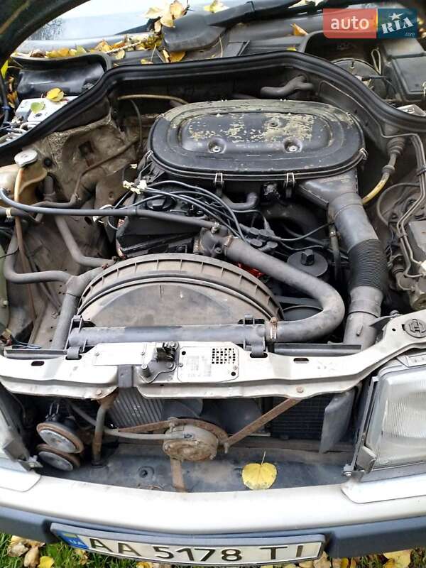 Седан Mercedes-Benz E-Class 1991 в Києві фото 3 Седан Mercedes-Benz E-Class 1991 в Києві