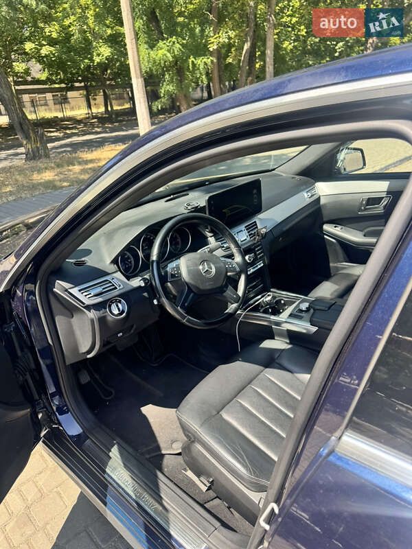 Седан Mercedes-Benz E-Class 2013 в Одессе фото 13 Седан Mercedes-Benz E-Class 2013 в Одессе