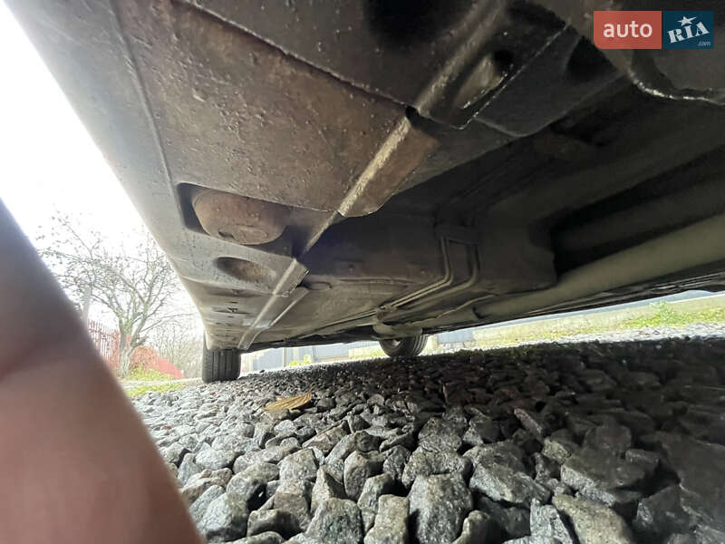 Седан Mercedes-Benz E-Class 2000 в Хмельницком фото 2 Седан Mercedes-Benz E-Class 2000 в Хмельницком