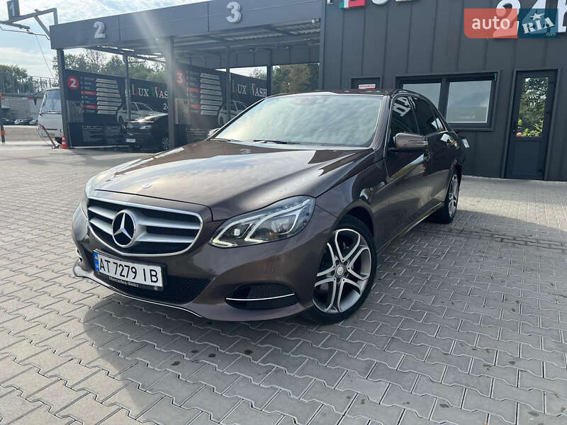 Седан Mercedes-Benz E-Class 2014 в Коломые фото Седан Mercedes-Benz E-Class 2014 в Коломые