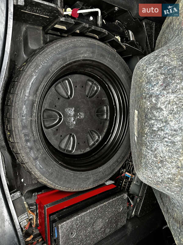 Седан Mercedes-Benz E-Class 2005 в Львове