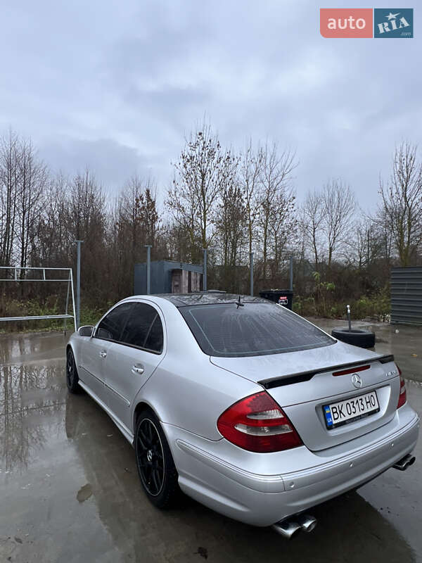 Седан Mercedes-Benz E-Class 2003 в Ратным фото 7 Седан Mercedes-Benz E-Class 2003 в Ратным