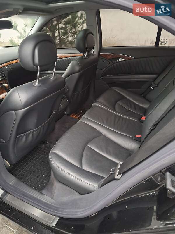 Седан Mercedes-Benz E-Class 2003 в Луцке фото 6 Седан Mercedes-Benz E-Class 2003 в Луцке